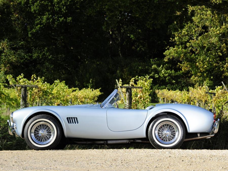  AC Cobra (Mk II) 1963 года  (фото 5 из 32)